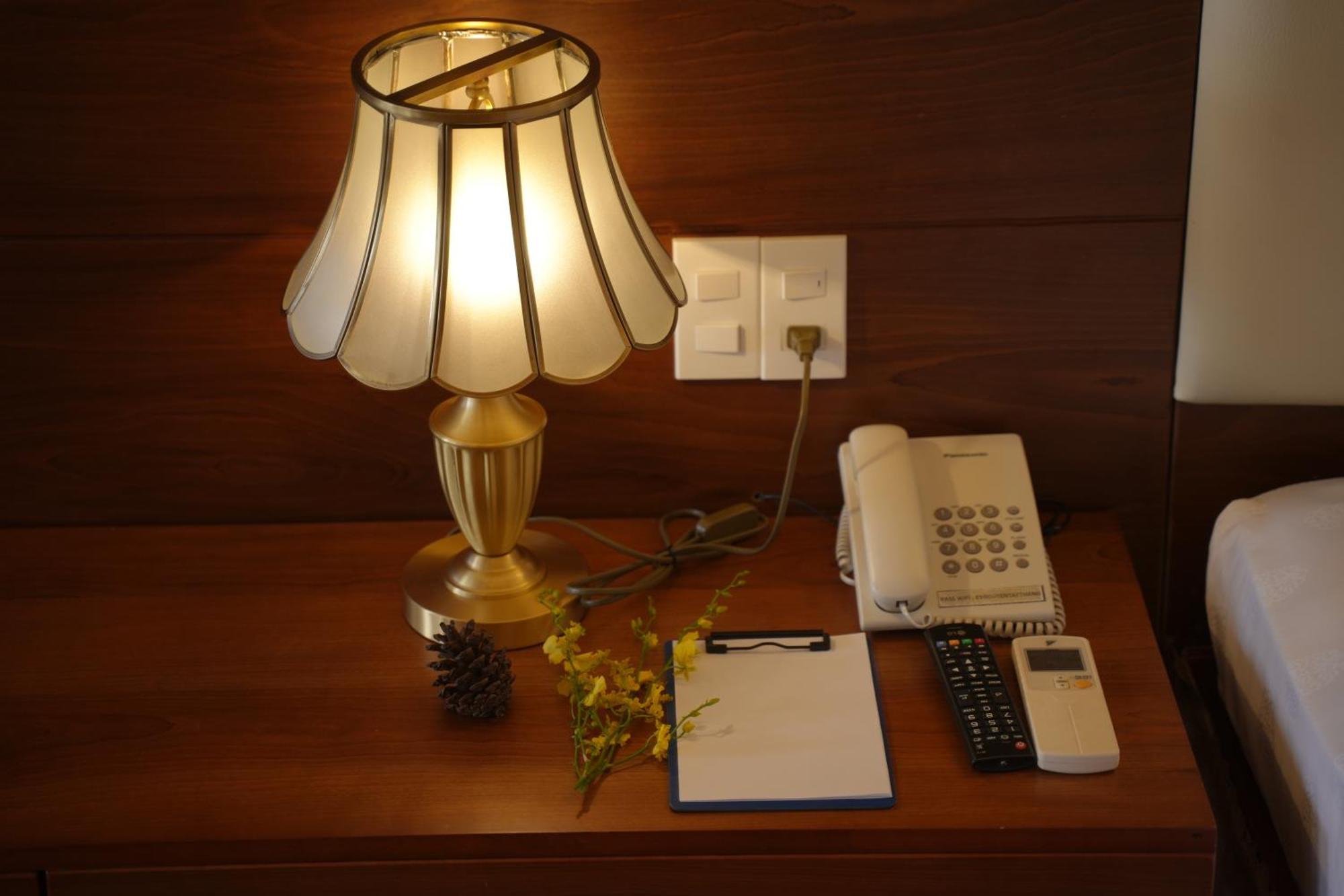 Pleiku Hotel By Gia Lai Tourist Extérieur photo