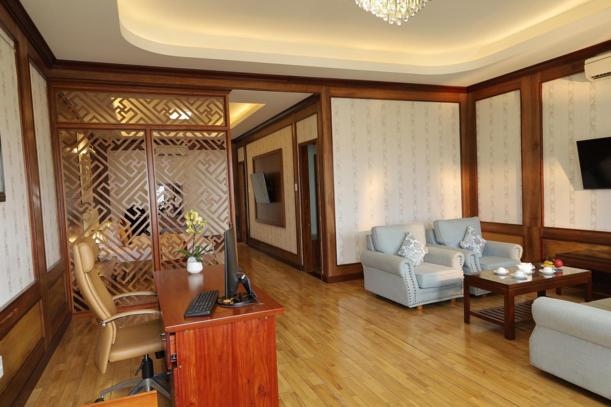 Pleiku Hotel By Gia Lai Tourist Extérieur photo