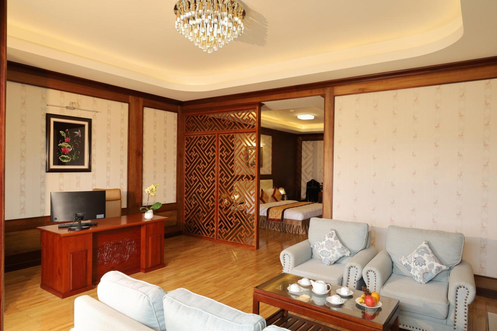 Pleiku Hotel By Gia Lai Tourist Extérieur photo