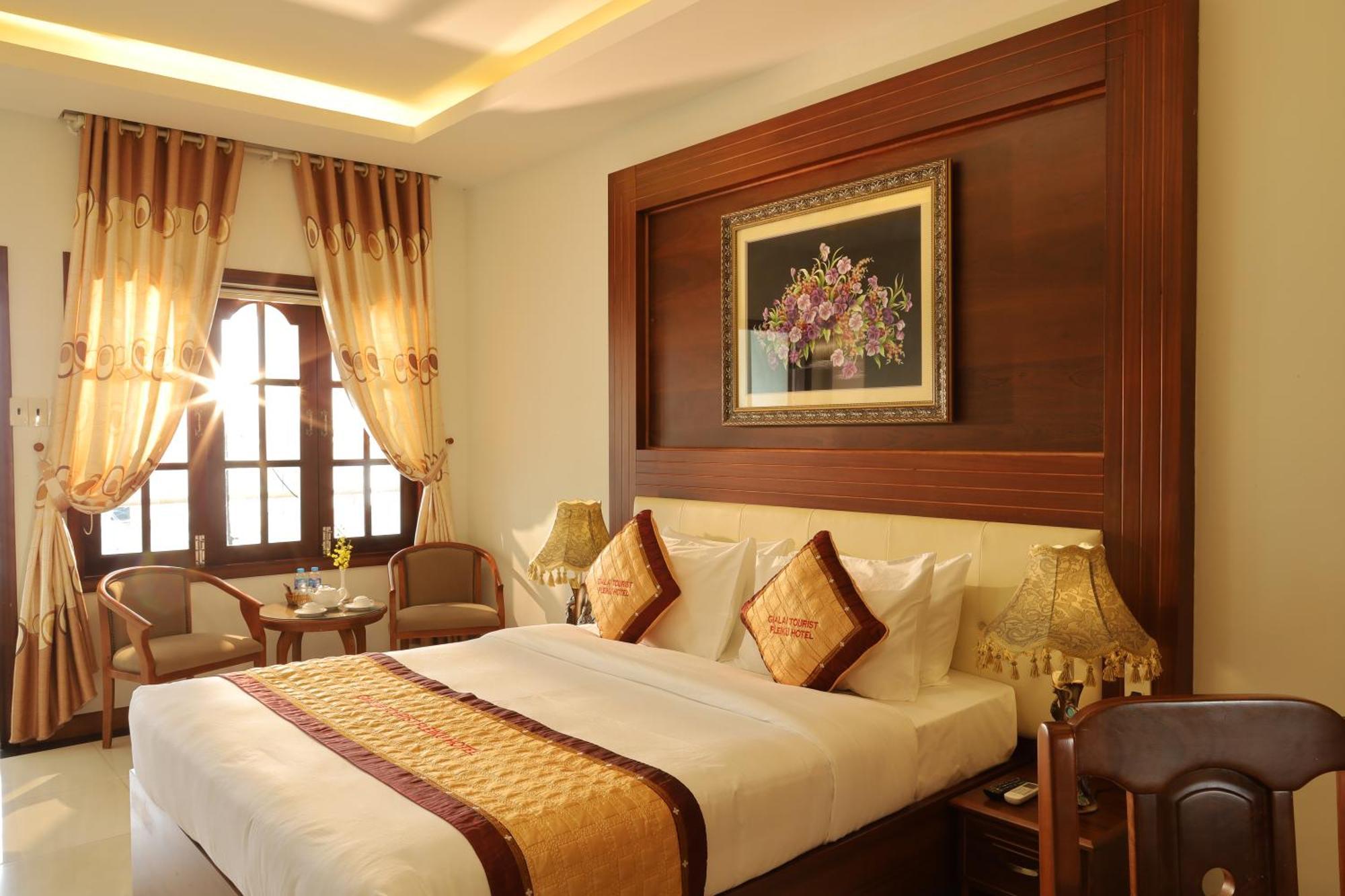 Pleiku Hotel By Gia Lai Tourist Extérieur photo