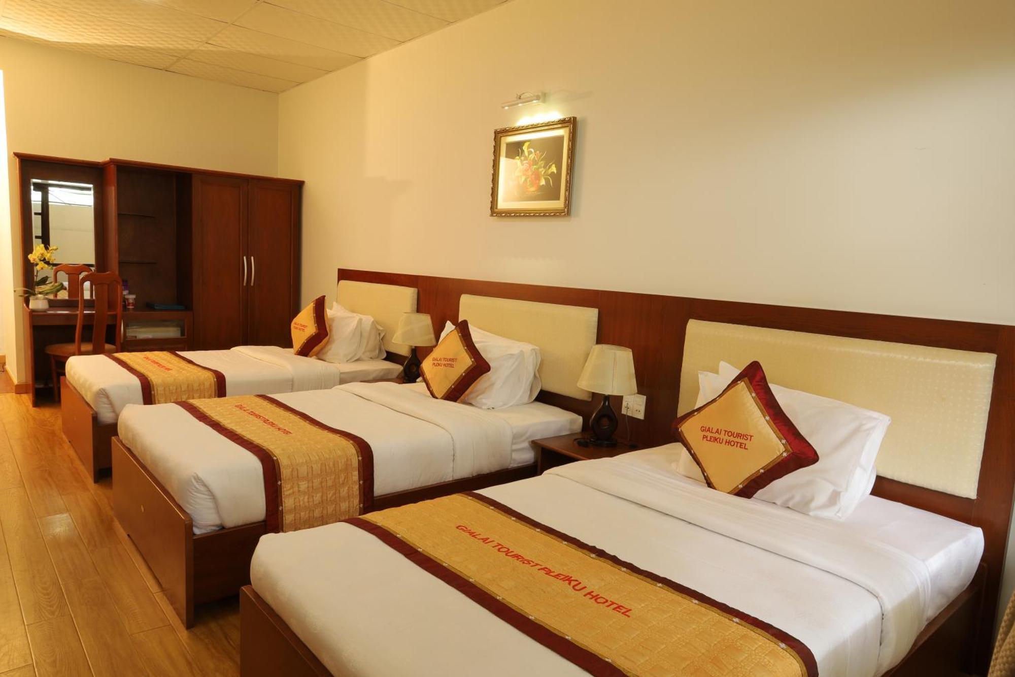 Pleiku Hotel By Gia Lai Tourist Extérieur photo