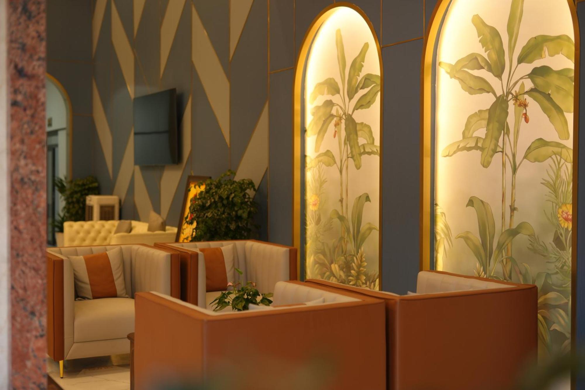 Pleiku Hotel By Gia Lai Tourist Extérieur photo