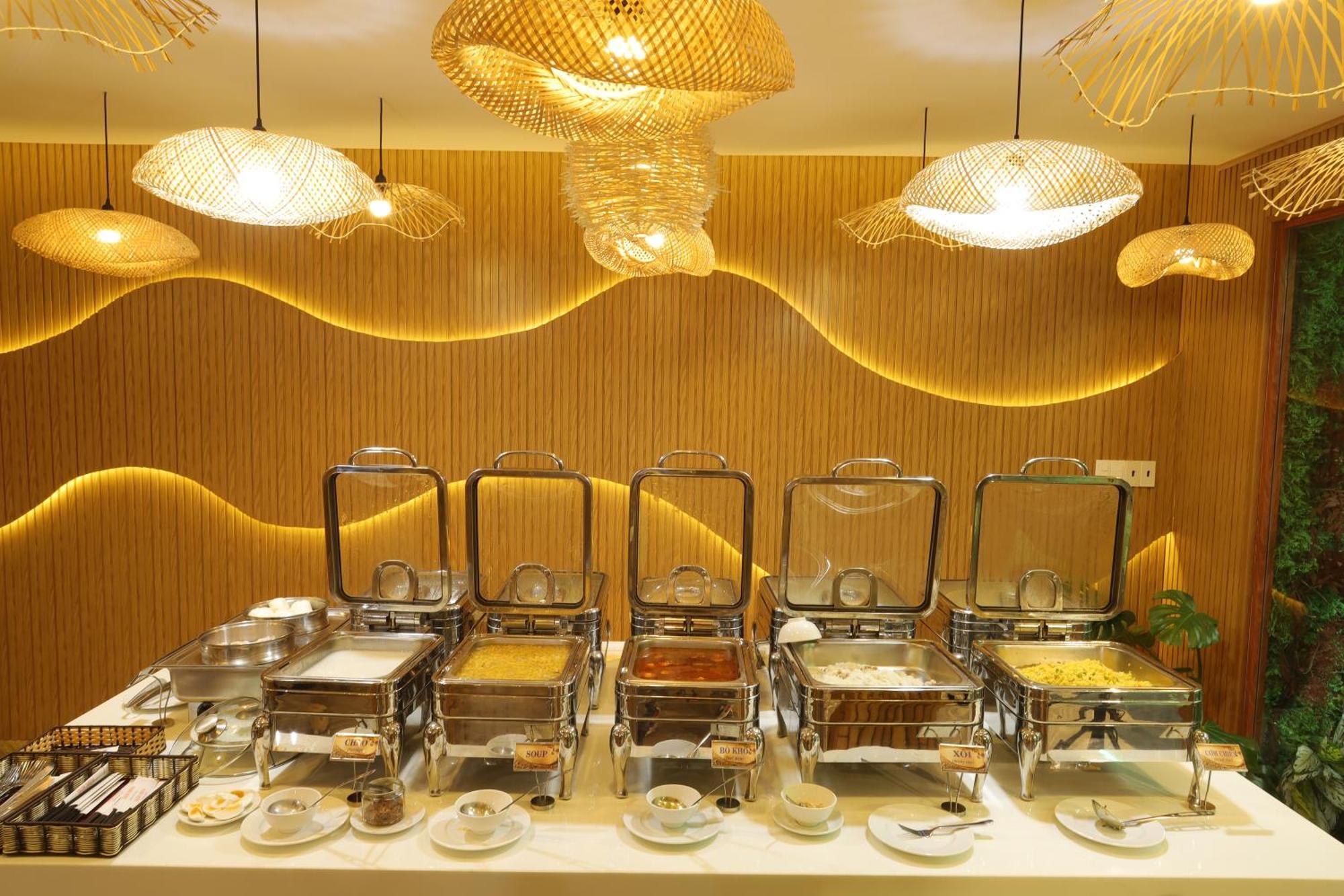 Pleiku Hotel By Gia Lai Tourist Extérieur photo