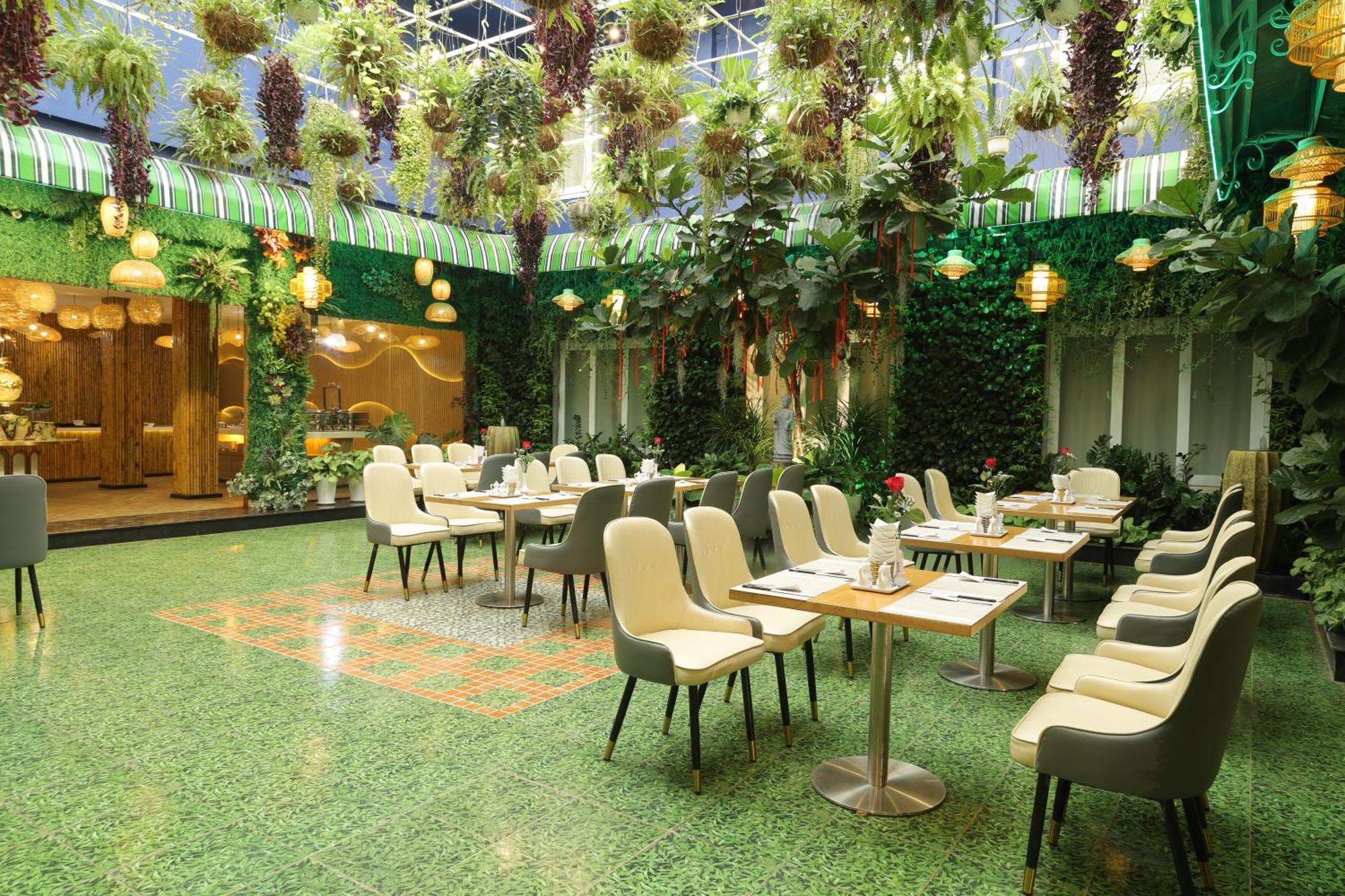 Pleiku Hotel By Gia Lai Tourist Extérieur photo