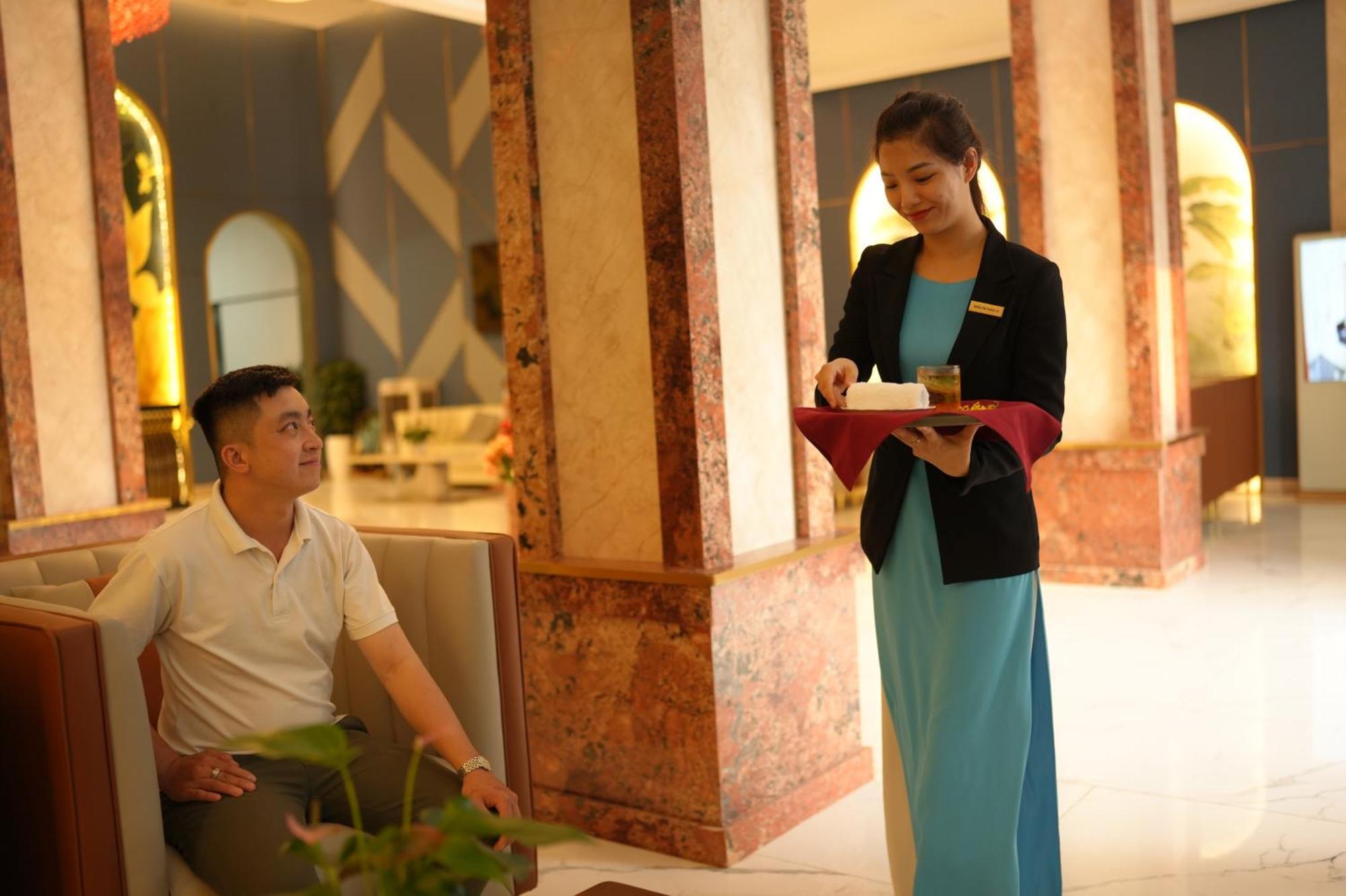 Pleiku Hotel By Gia Lai Tourist Extérieur photo